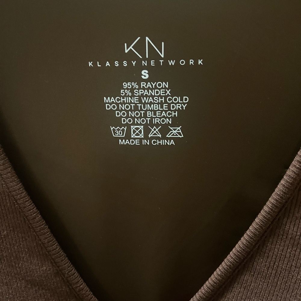 Klassy Network Deep V Long Sleeve Bramisuit - Picture 5 of 6